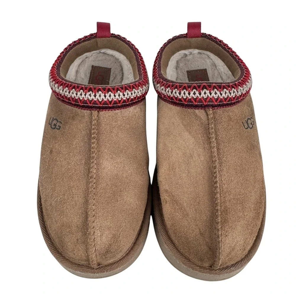 UGG Tasman Slip On Kids Sz 3 Chestnut Suede Sheepskin Casual Clog Slipper